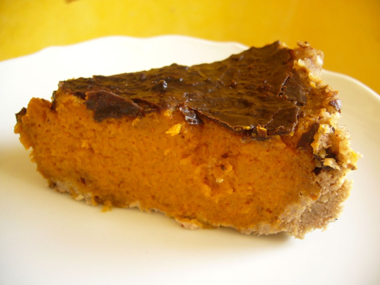 Fruchtiger Kürbiskuchen roh vegan